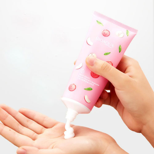 فوم شستشو آمینو اسید عصاره هلو بیواکوا ا Bioaqua Peach Extract Amino Acid Foam Cleanser — تصویر ۵